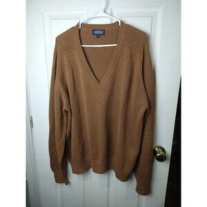 Lands End Men's Brown V Neck Long Sleeve Sweater. Size L